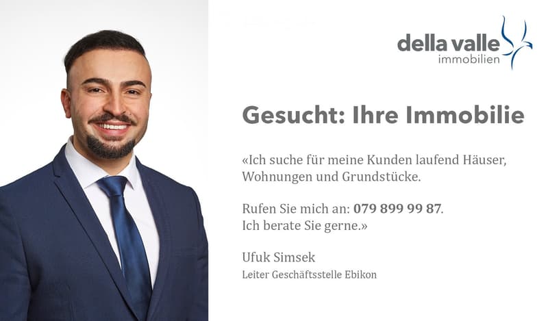 Portrait of a man in a suit and tie, with text overlay in German about real estate services and contact information.