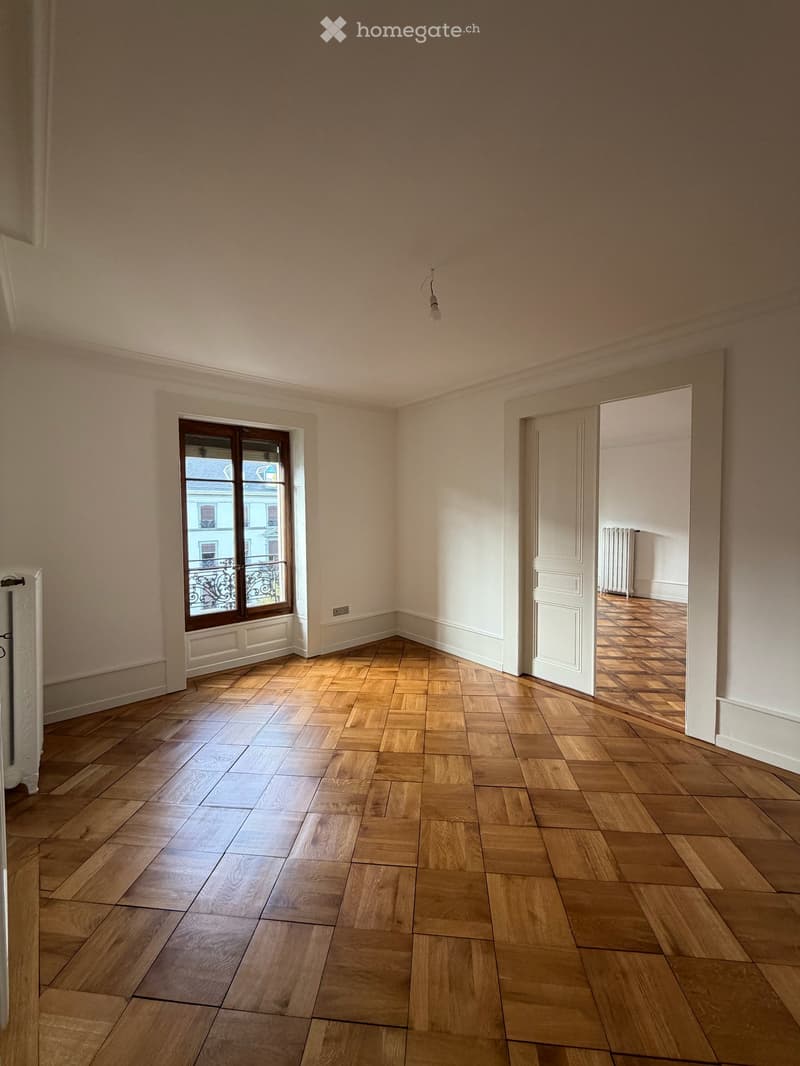 101 m² 4-room apartment in the heart of Geneva — steps from Rue de Rive (3)