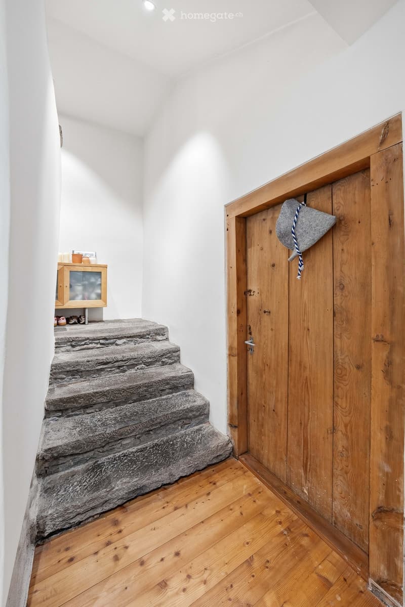 Duplex Wohnung in Zweifamilienwohnhaus mit Terrasse und Garten (7)