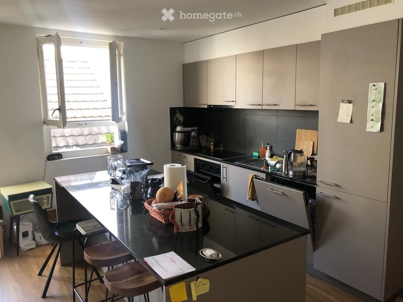 {"type": "Kitchen", "objects": ["cabinet", "sink", "faucet", "oven", "microwave", "refrigerator", "stool", "table", "oven", "fridge", "oven", "faucet", "oven", "oven", "oven", "oven", "oven", "oven", "oven", "oven", "oven", "oven", "oven", "oven", "oven",