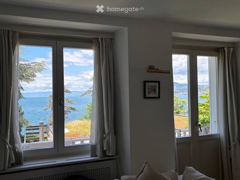 Duplex de charme de 154 m² meublé – vue Léman & Château de Chillon (12)