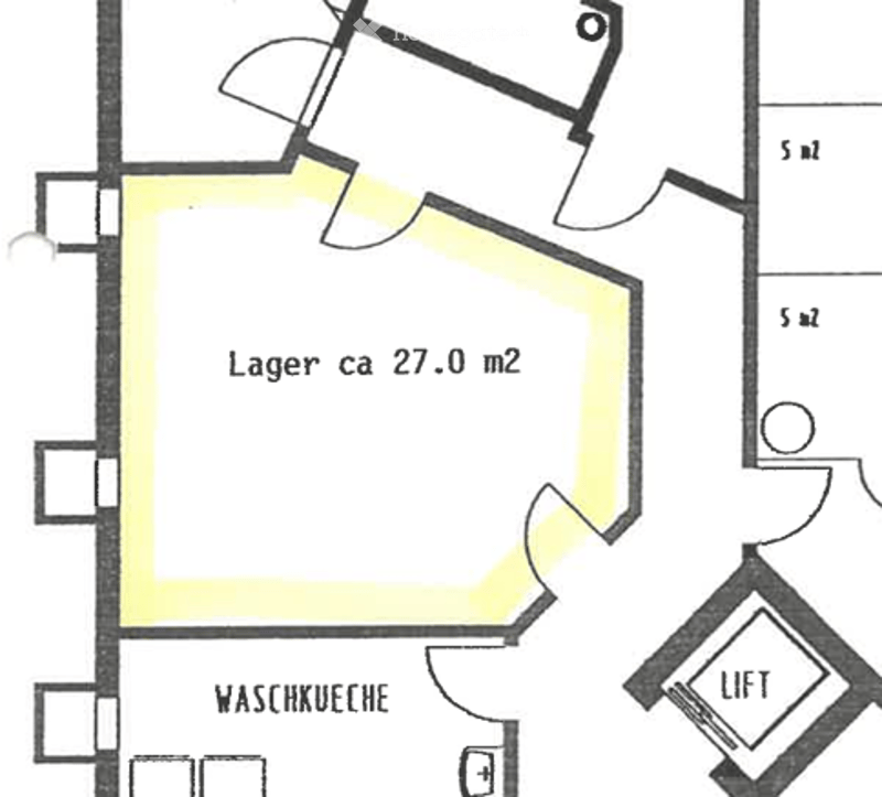 Floor plan showing a storage area labeled 'Lager ca 27.0 m2' adjacent to a 'WASCHKÜCHE' (laundry room) and a lift.