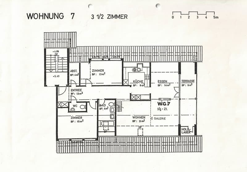 Floor plan of a 3.5-room apartment with labeled rooms including entrance, living area, bedroom, kitchen, dining area, bathroom, and terrace.