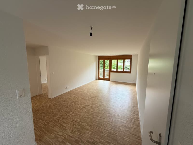 Gemütliche 3.5-Zimmerwohnung in grüner Umgebung (3)