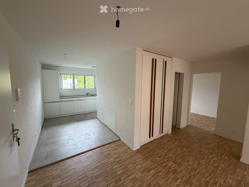 Gemütliche 3.5-Zimmerwohnung in grüner Umgebung (5)