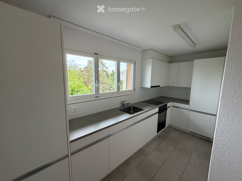 Gemütliche 3.5-Zimmerwohnung in grüner Umgebung (6)