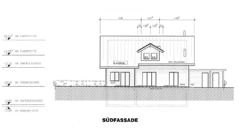 South facade floor plan showing elevation details, dimensions, and structural elements including a glass roof section and chimney.
