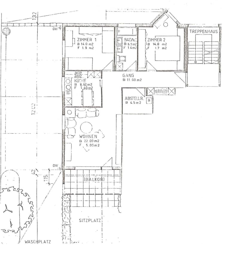 Floor plan showing a layout with rooms labeled in German: Zimmer 1, Badezimmer, Zimmer 2, Gang, Absteller, Wohnen, and a balcony area.