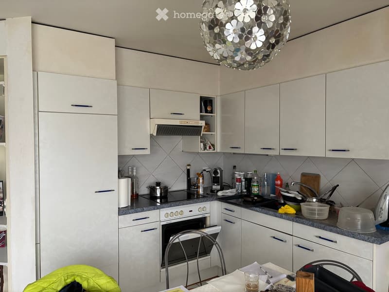 {"type": "Kitchen", "objects": ["oven", "refrigerator", "sink", "faucet", "coffee maker", "oven mitt", "oven cleaner", "oven cleaner", "oven cleaner", "oven cleaner", "oven cleaner", "oven cleaner", "oven cleaner", "oven cleaner", "oven cleaner", "oven cl