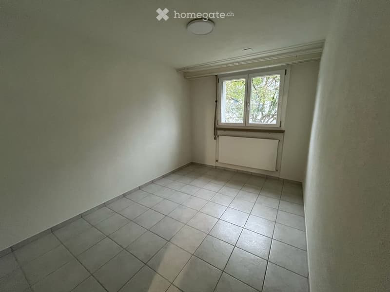 Büro-/Gästezimmer EG