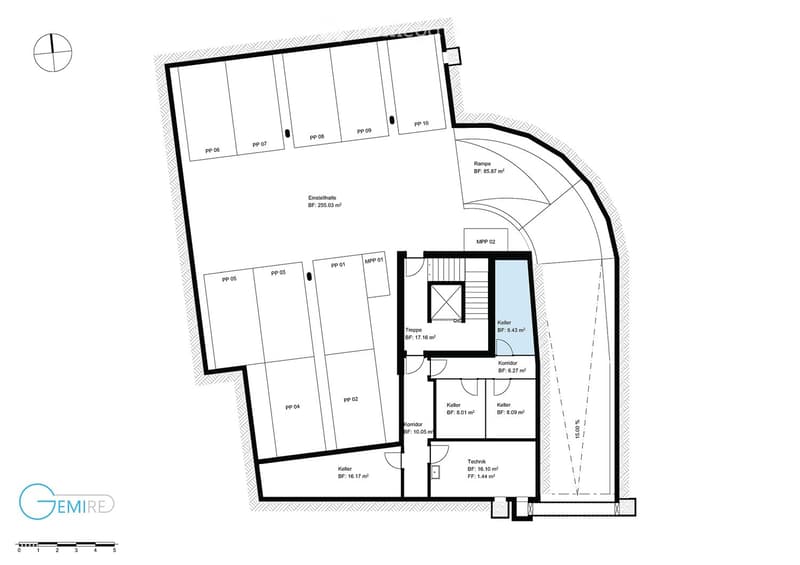 Floor plan of a basement level showing multiple rooms including a ramp, entrance hall, several storage rooms, and technical area.