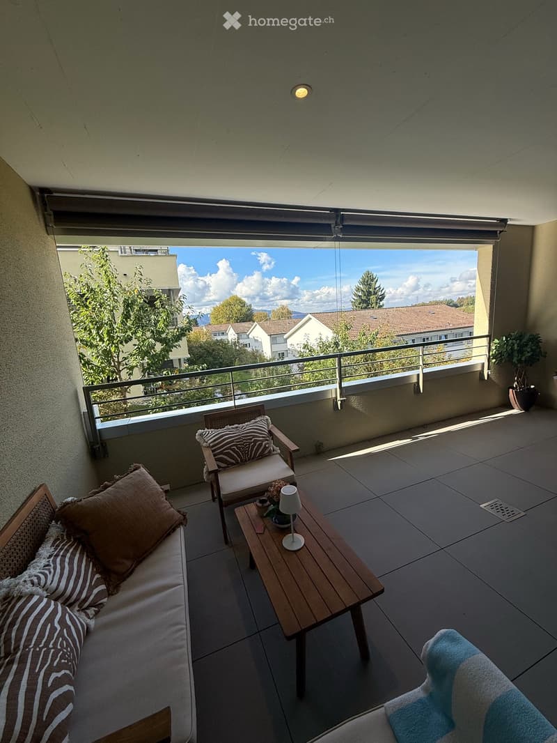 Hochwertige 2.5-Zimmer-Wohnung in ruhiger Lage in Zürich-Witikon (8)
