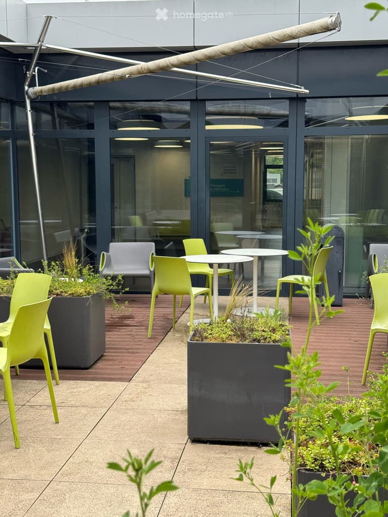 Surfaces commerciales et bureaux modulables dans un emplacement d’affaires attractif à Étoy (7)