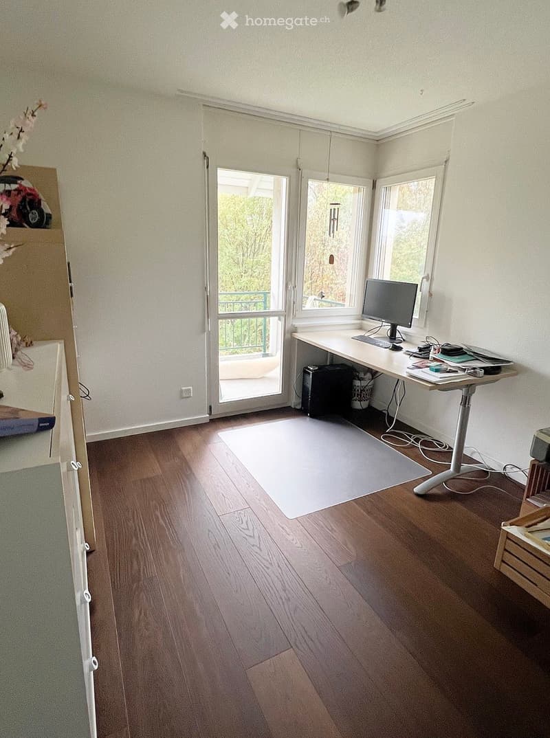 {"type": "Furnished Room", "objects": ["desk", "chair", "laptop", "screen", "keyboard", "mouse", "laptop charger", "laptop", "laptop", "laptop", "laptop", "laptop", "laptop", "laptop", "laptop", "laptop", "laptop", "laptop", "laptop", "laptop", "laptop",