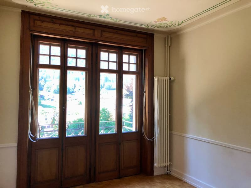 3 ½ pièces dans une maison de Maître – Un lieu de vie plein de charme et de verdure (12)