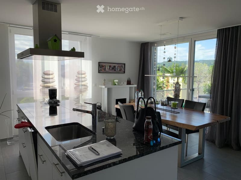 {"type": "Kitchen", "objects": ["sink", "faucet", "countertop", "cabinet", "table", "chair", "framed picture", "curtain", "bottle", "cup", "handbag", "faucet", "faucet", "cup", "cup", "cup", "cup", "cup", "cup", "cup", "cup", "cup", "cup", "cup", "cup", "