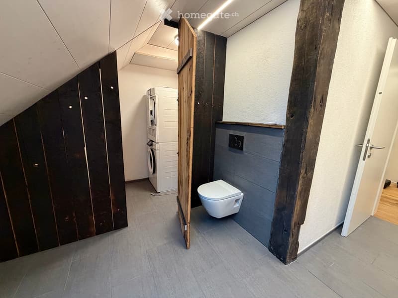 Badezimmer 1 mit Reduit