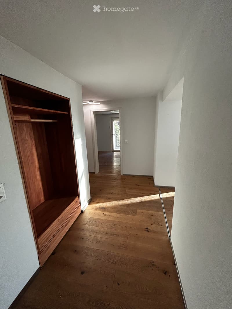 Moderne 3.5-Zimmer-Wohnung in ruhiger Lage von Truttikon und mit einzigartiger Gartenanlage (9)