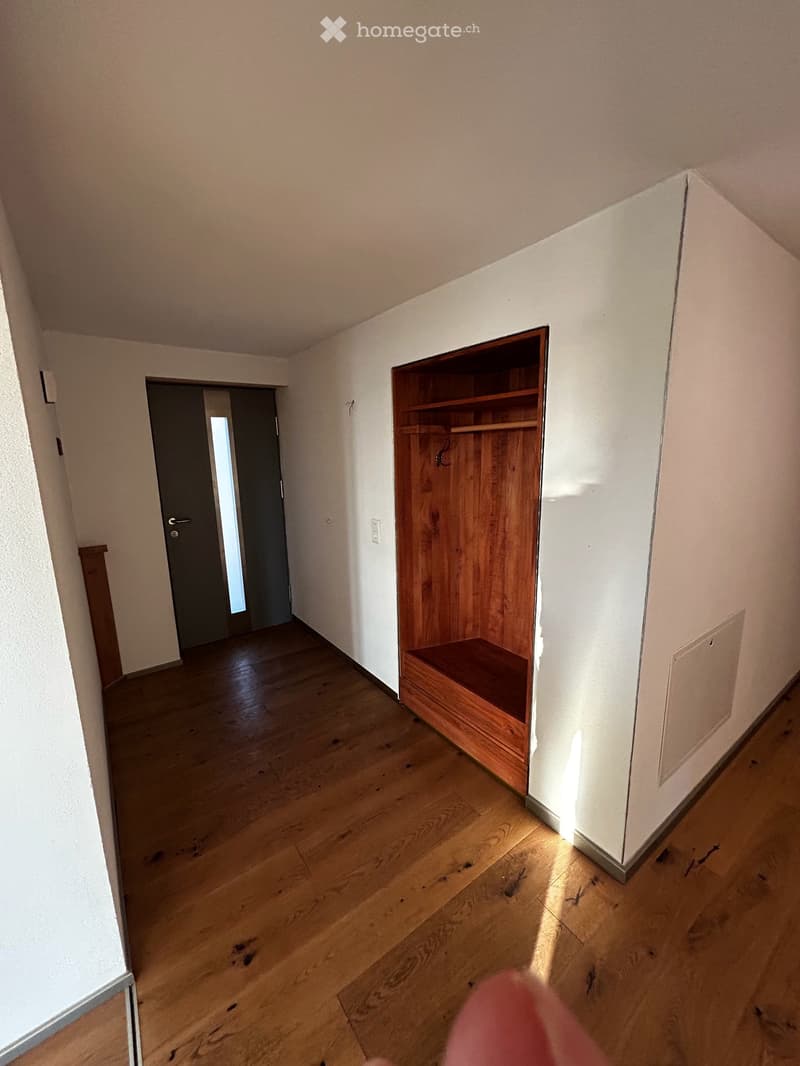 Moderne 3.5-Zimmer-Wohnung in ruhiger Lage von Truttikon und mit einzigartiger Gartenanlage (8)