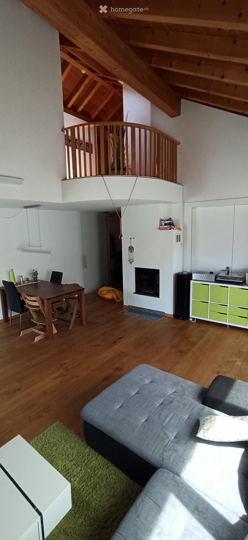 Maisonette 6.7m Raumhöhe, Bergblick und Lift direkt zur Wohnung (16)