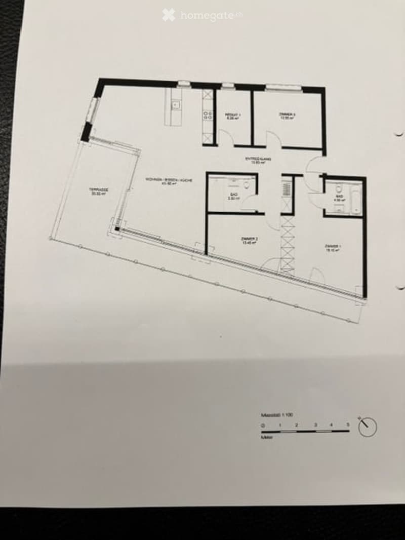 Floor plan of a house with multiple rooms including a living room, dining room, bedrooms, and bathrooms.