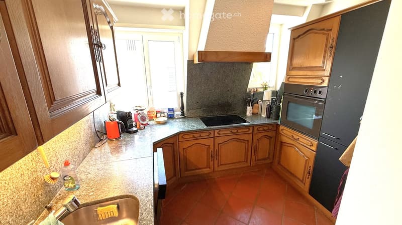 {"type": "Kitchen", "objects": ["sink", "faucet", "oven", "cabinets", "countertop", "coffee maker", "toaster", "fridge", "oven", "faucet", "oven", "oven", "oven", "oven", "oven", "oven", "oven", "oven", "oven", "oven", "oven", "oven", "oven", "oven", "ove