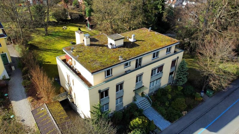 Schöne 4 Zimmerwohnung an exklusiver Lage (1)