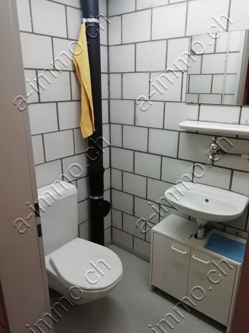 2 x Bastelräume mit WC und Fenster zu vermieten (3)