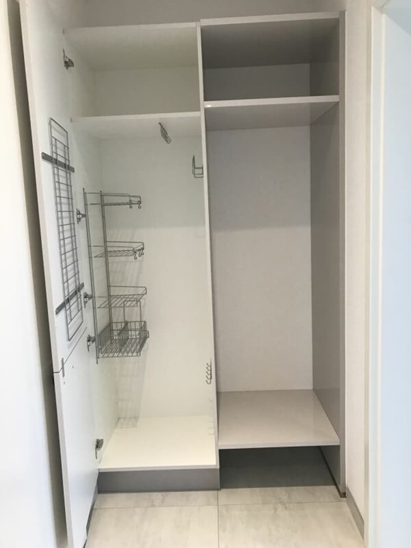 Exklusive 2.5-Zimmer-Wohnung mit eigenem Waschturm und Balkon (5)