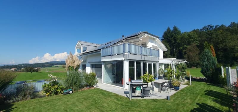 Freistehendes Einfamilienhaus mit Nähe zur Natur (1)