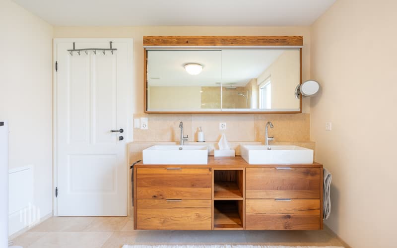 Badezimmer im Obergschoss