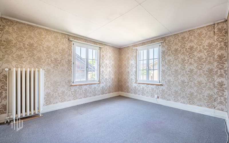 Grosses Zimmer im Obergeschoss