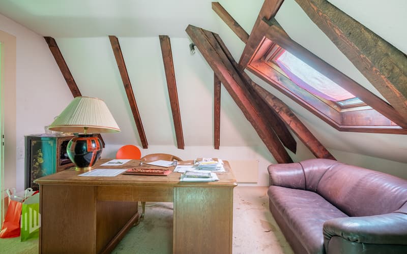Abgetrennter Bereich vom Wohnbereich, praktisch als Büro oder Leseecke