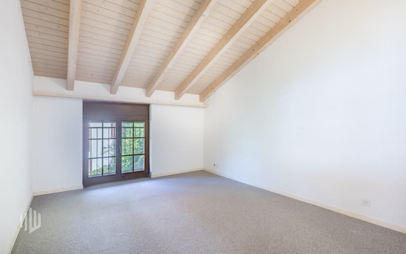 Zweites praktisches Zimmer