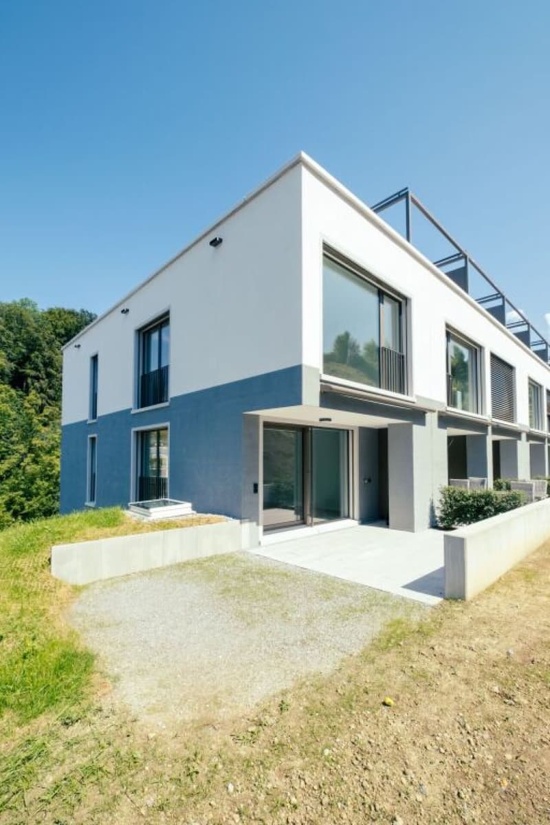 "Üsers neue Dihei | 2.5-Zimmer-Reiheneinfamilienhaus im Quartier St. Georgen" (1)
