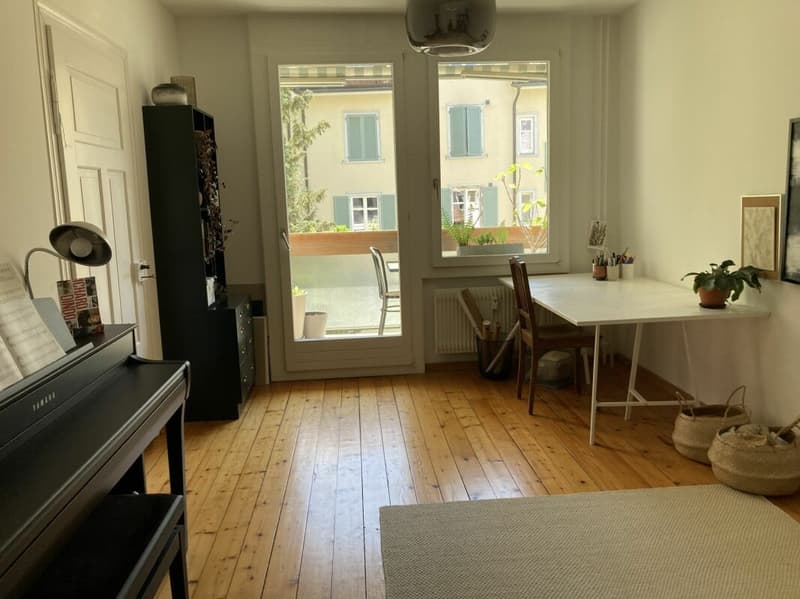 Attraktive Altbauwohnung an ruhiger Lage (4)