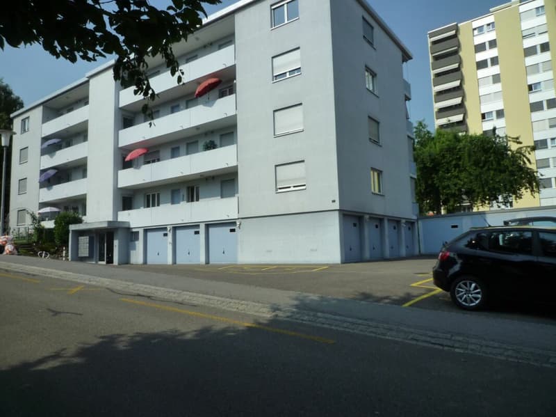 Charmante 3-Zimmerwohnung mit neuem Bad und Küche (1)