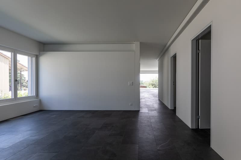 Helle Wohnung mit Balkon und Bergblick (10)