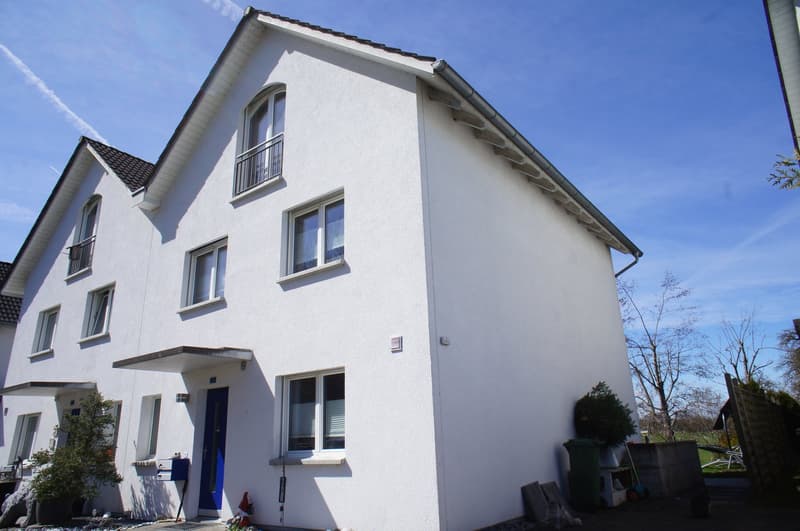 Charmantes 6.5-Zimmer-Haus mit schönem Garten (1)