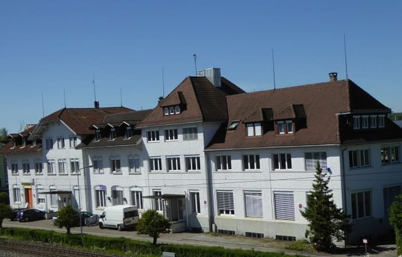 105m2 Raum für Atelier-Freizeit-Lager (1)