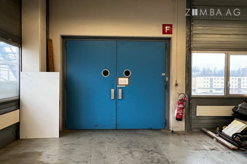 Magazzino di produzione con ufficio aggiuntivo (5)