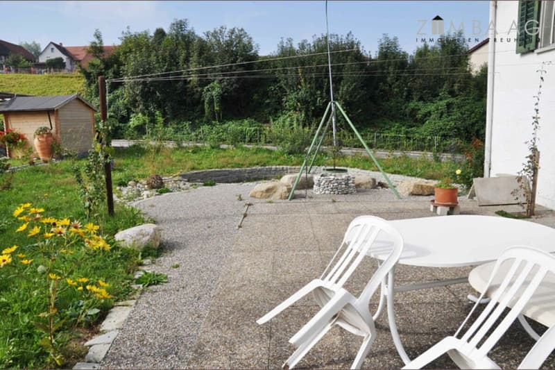 GROSS, schöne Lage, viel Sonne, mit Garten und Westterrasse (17)