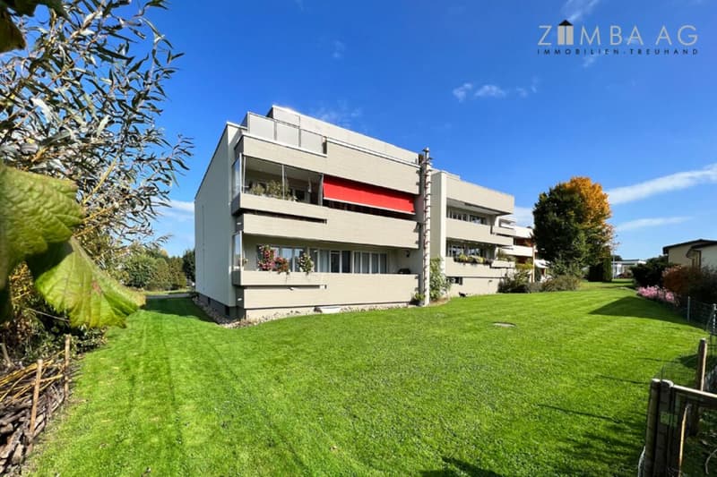 Grosszügig, sehr ruhige Lage, viel Sonne, grosser Balkon, WM/Tumbler (7)