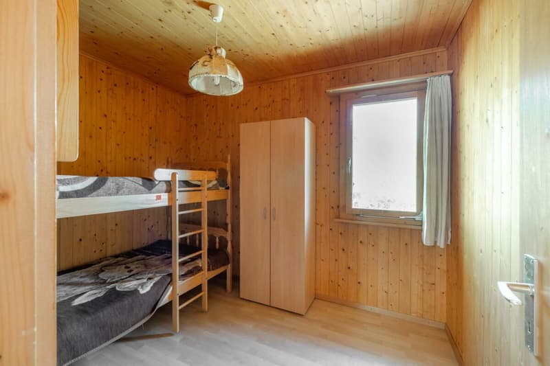 Idyllisches Maiensäss zu verkaufen (5)