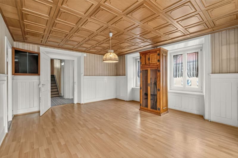 Das Raumwunder im Taminatal: 9-Zimmer Haus mit viel Potenzial (3)