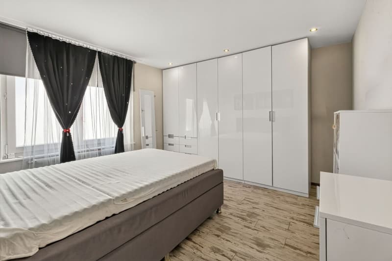 Schlafzimmer (2.0 Zi)