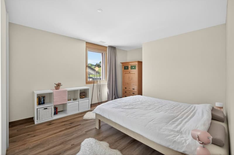 Wohnen mit Weitsicht - hochwertige 3.5-Zimmerwohnung (zweitwohnungstauglich) mit Balkon und Terrasse (13)