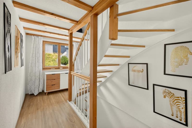 Wohnen auf mehreren Ebenen -  Maisonettewohnung mit grosszügiger Terrasse (8)