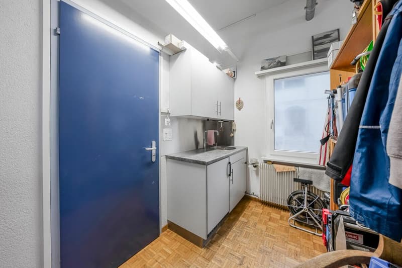 Gewerberäumlichkeiten mit Werkstatt und Büro - Perfekt für Ihr Unternehmen! (5)
