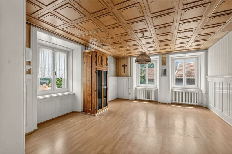 Das Raumwunder im Taminatal: 9-Zimmer Haus mit viel Potenzial (3)